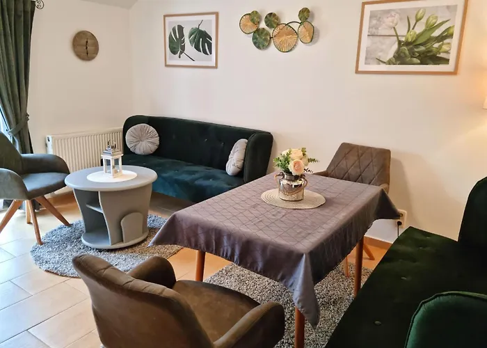 Schoene Bei Bergen Auf Ruegen By Interhome Daire Thesenvitz